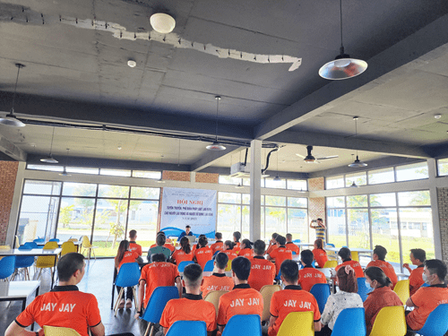 Jay Jay Vina Organizes Conference to Promote Labor Laws and Policies